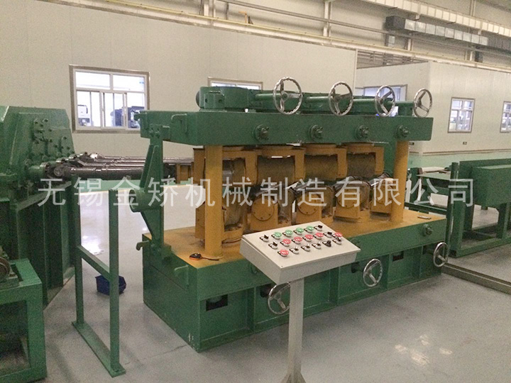 立式九輥80型矯直（zhí）機